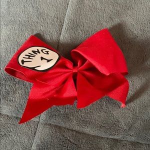 thing 1 bow